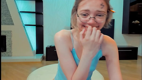 Come Cute Little Teen Masturbating