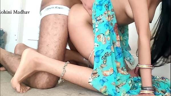 भारतीय सेक्सी भाभी नौकरानी पैसे के लिए मालिक द्वारा चुदाई हिंदी गली ऑडियो