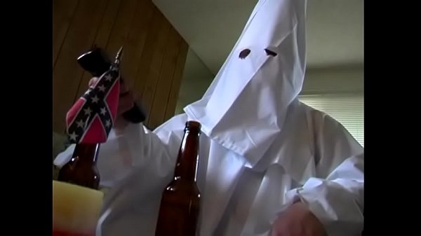 Missy Monroe da una lección a su padre